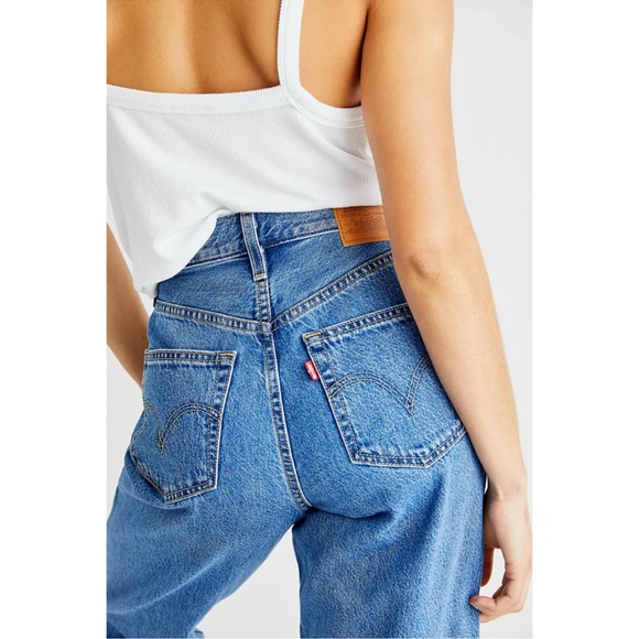 Levi’s premium HIGH LOOSE TAPER FIT WOMEN'S JEANS size 24 - Picture 1 of 11